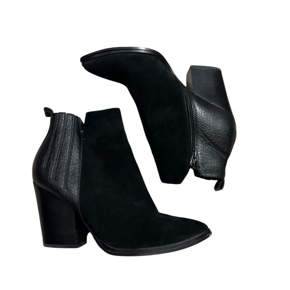 Guess Black Leather Suede Mixed Media Block Heeled Ankle Boots Minimalist SZ 9.5